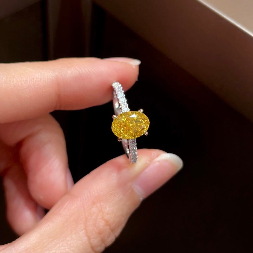 18K White Gold 1.58 ct Fancy Yellow Oval Lab-Grown Diamond Ring, IGI Certified