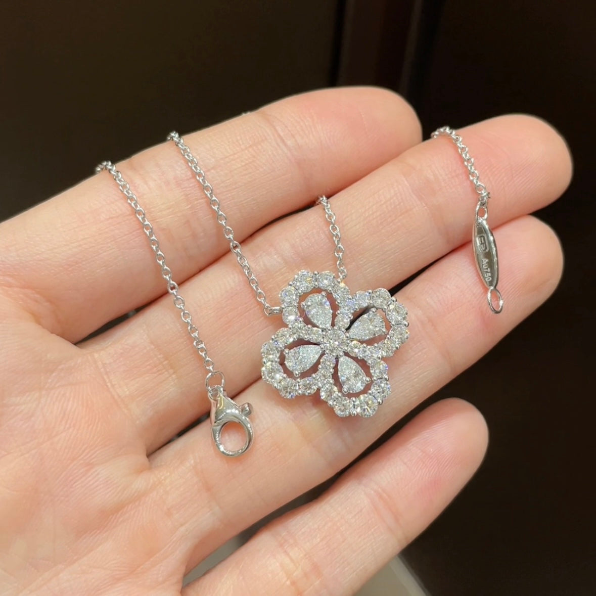18K White Gold Large Four‑Leaf Clover Diamond Necklace 2.177ct Total Diamond Weight (6.78g)
